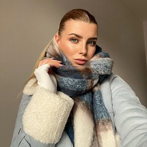 UGC INFLUENCER