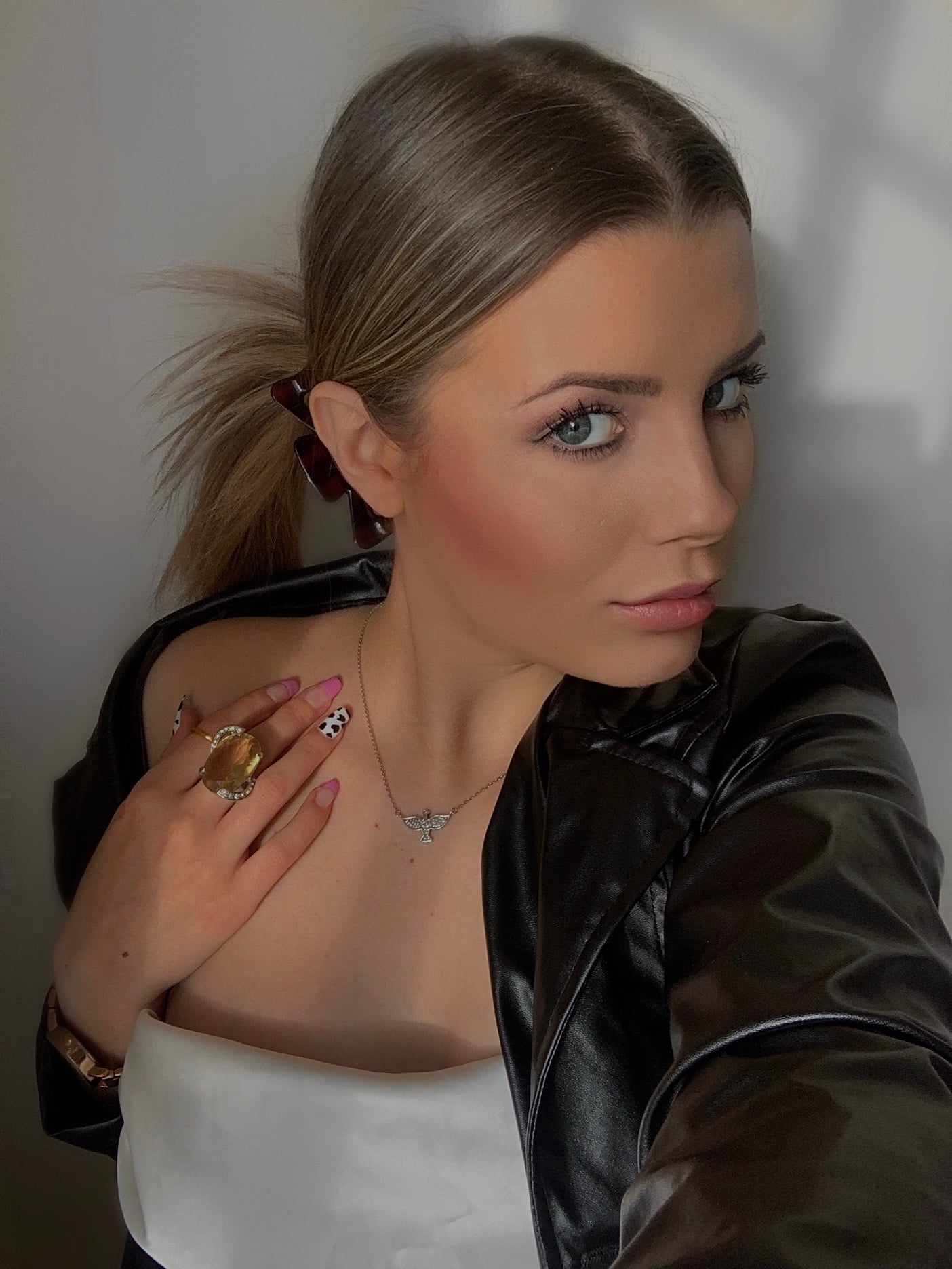 Jewellery UGC Basic package by Velena Lifestyle